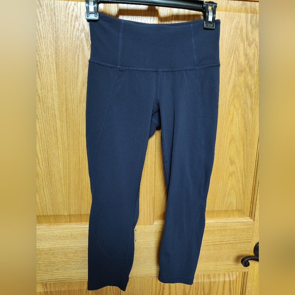 EUC Athleta XS Navy Leggings